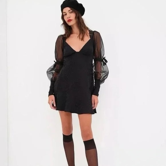 New! For Love & Lemons Gabrielle Puff Sleeve Mini Dress 31592 - Picture 1 of 13